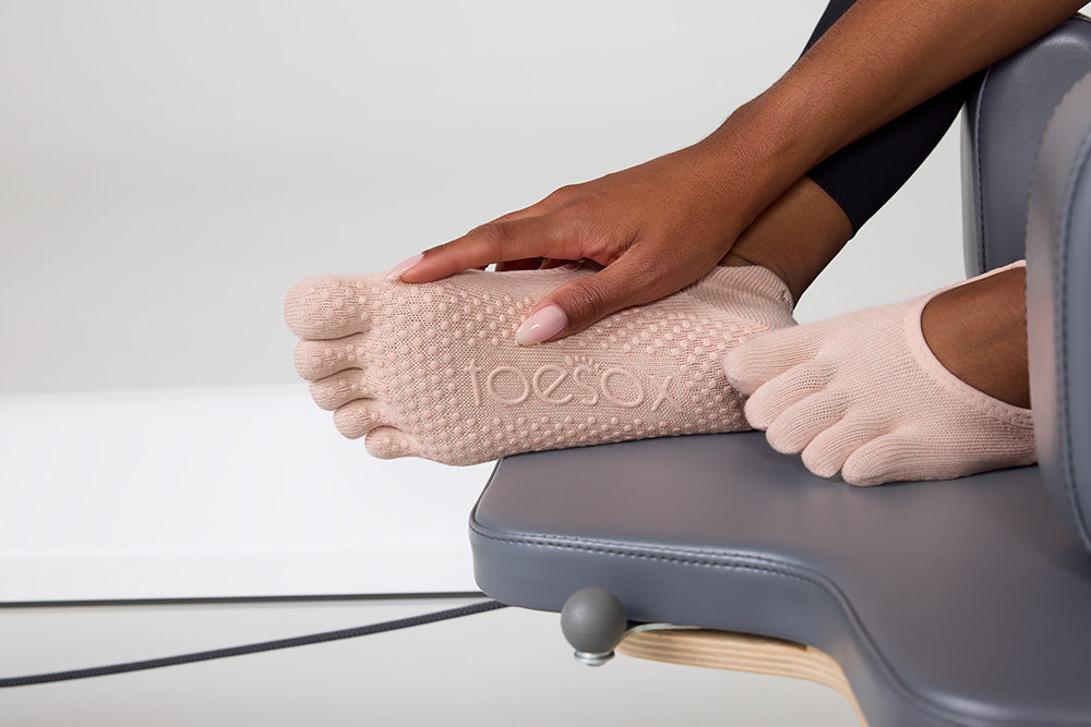 Toesox ・TAVI ヨガ靴下 滑り止め おすすめ ピラティス ソックスの愛用者レビューをお届け  第3弾