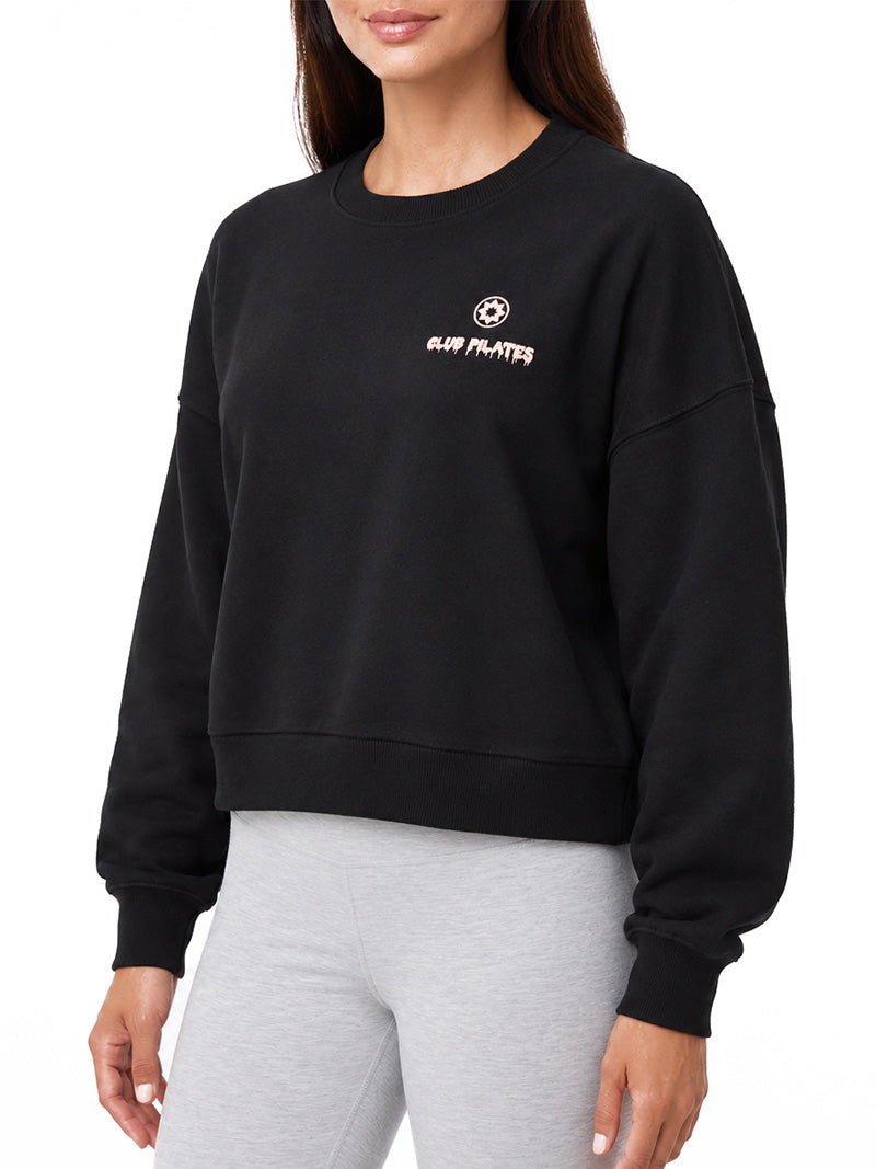 [TAVI] ClubPilates エッセンシャル パフォーマンス クルーネックスウェット Essential Performance Crop Crewneck Sweatshirt ／ヨガ トップス ピラティス [CPJ] 2610