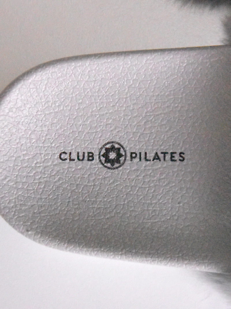[TAVI] ClubPilates ファースリッパ FAUX FUR SLIPPER／ピラティス スタジオ スリッパ [CPJ]