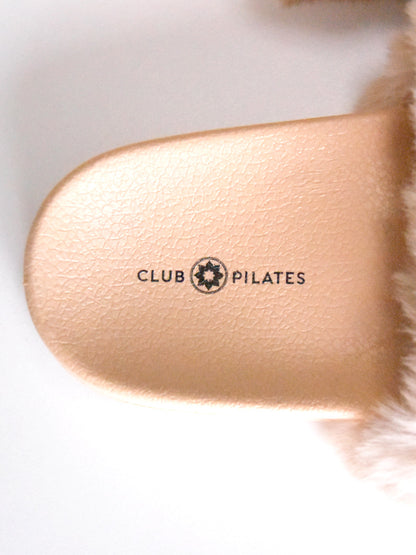 [TAVI] ClubPilates ファースリッパ FAUX FUR SLIPPER／ピラティス スタジオ スリッパ [CPJ]