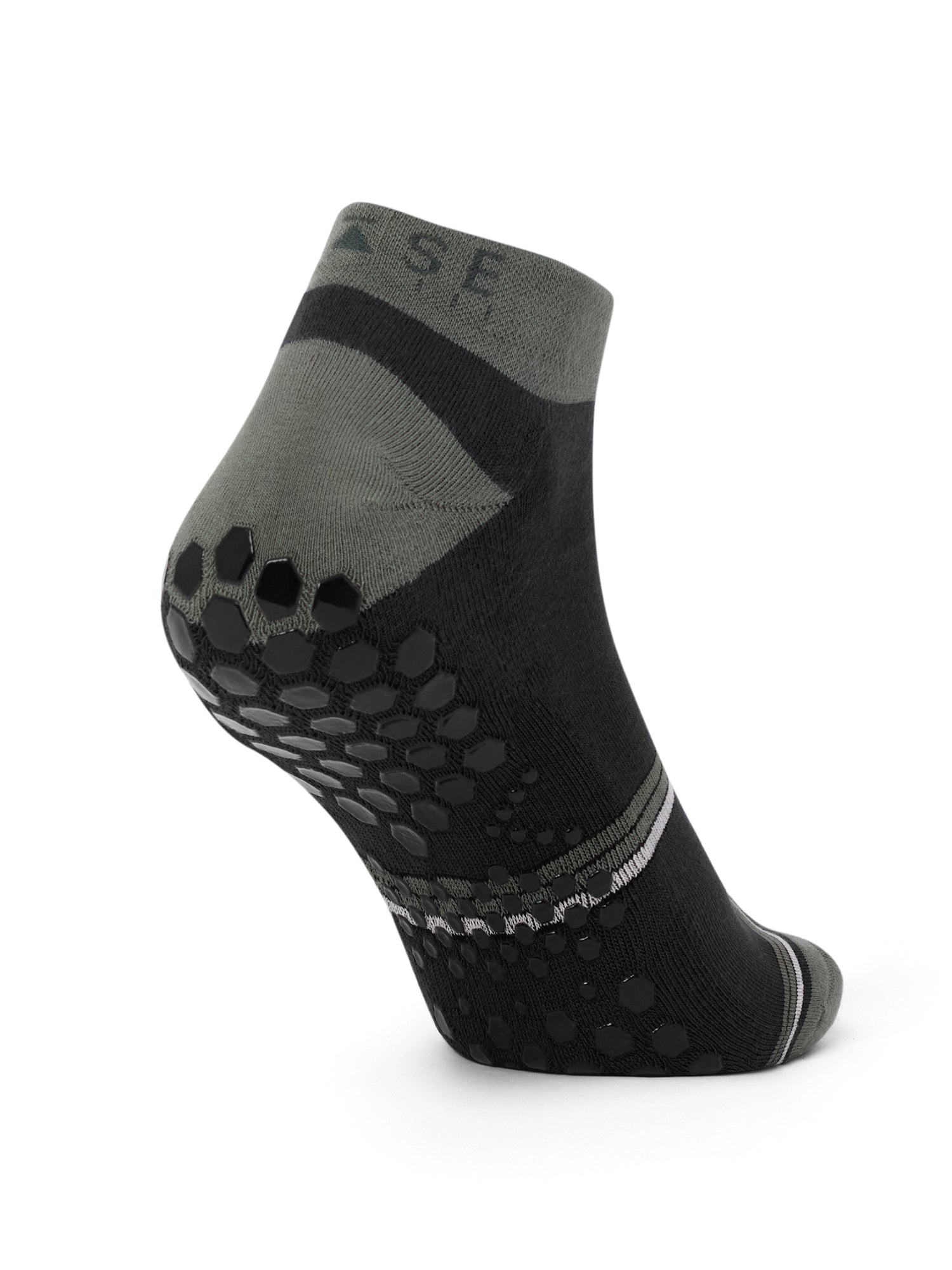 [BASE33] メンズ グリップ ソックス LOW RISE ローライズ／ トレーニング ジム フィットネス 滑り止め付 靴下 26SS_D1