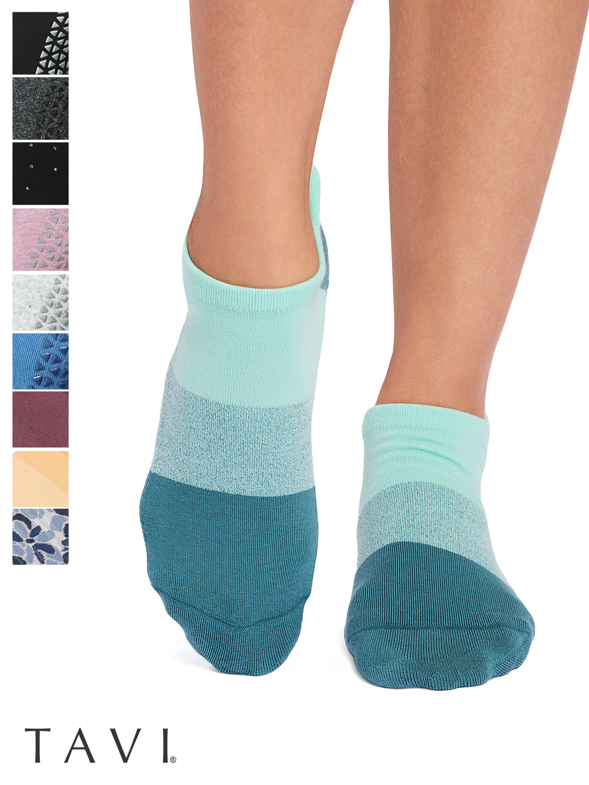 パーフェクト フォーム トップス ロングスリープ ＆ピラティス ソックス TAVI(タビ)｜滑らない ピラティス靴下 – Toesox トゥソックス 日本公式